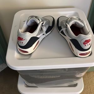 Nike air max size 10.